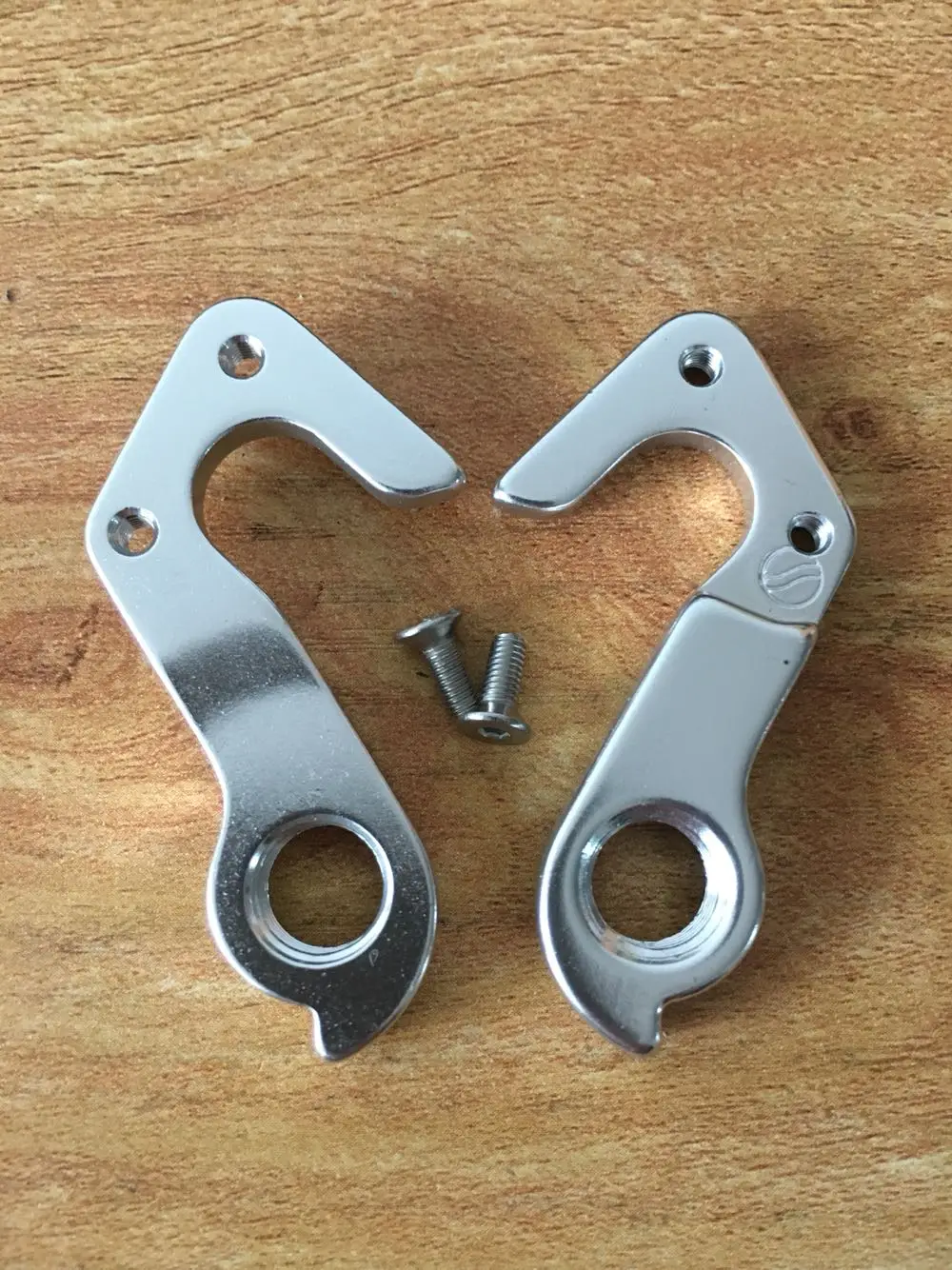 

30pcs/lot Mountain Road Bike Frame Rear Derailleur Hanger Gear Mech Dropouts for bike gt zaskar carbon pro 2015 w Bolts 115