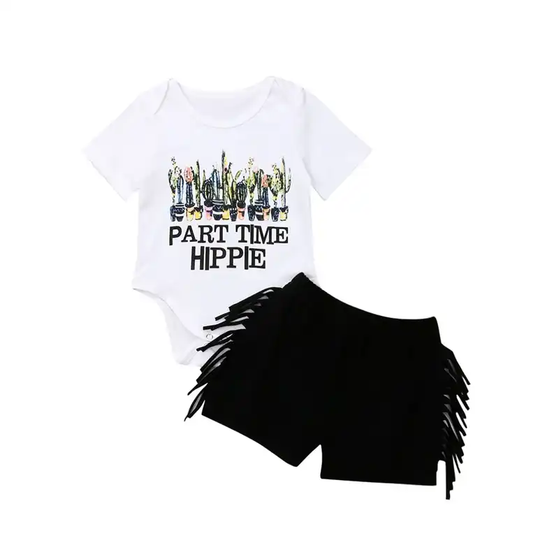 cute black shorts outfits