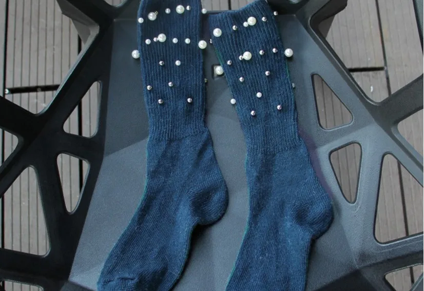 Осень/зима новые женские носки Высокое качество дизайн ручной работы жемчуг серебро бисером шерсть хлопок длинные носки для женщин