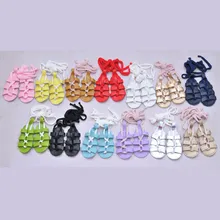 Новые детские сандалии из натуральной кожи Модная одежда для детей, Детская мода обувь на мягкой подошве для детей, еще не начавших ходить девочек сандалии детские мокасины