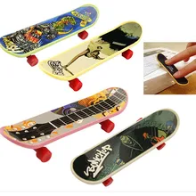 1 pc Mini Finger Board Skateboard Novelty Kids Boys Girls Toy Gift for Party 3 7