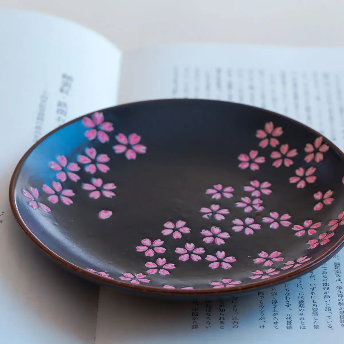 Прямая японский Цзиндэчжэнь керамическая матовая посуда с изображением вишен керамическая суши десерт горчичный сок посуда - Цвет: 20cmX3cm