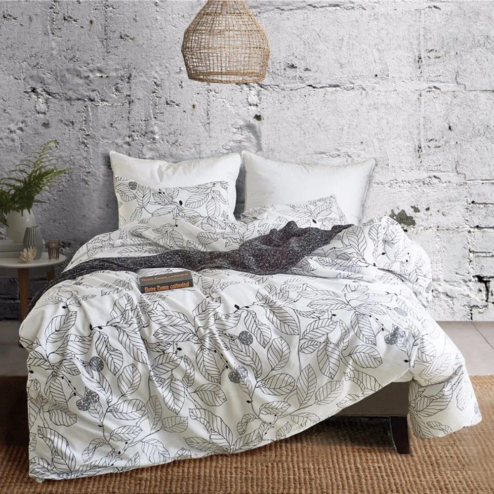 

Adult's Bed Linen Set Soft Leaves Lattice Printed Bedclothes Polyester Comforter Duvet Cover Simple Bedding Sets for King Bed
