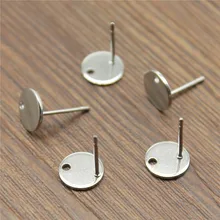 20pcs 8 millimetri Rotonda e Piatta Con Foro In Acciaio Inox Vuoto Orecchino Della Vite Prigioniera Orecchini di Base Impostazione Orecchino Gioielli FAI DA TE Che Fanno