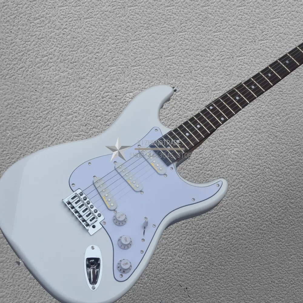 white black color hardware guitarra Classic ST ele...