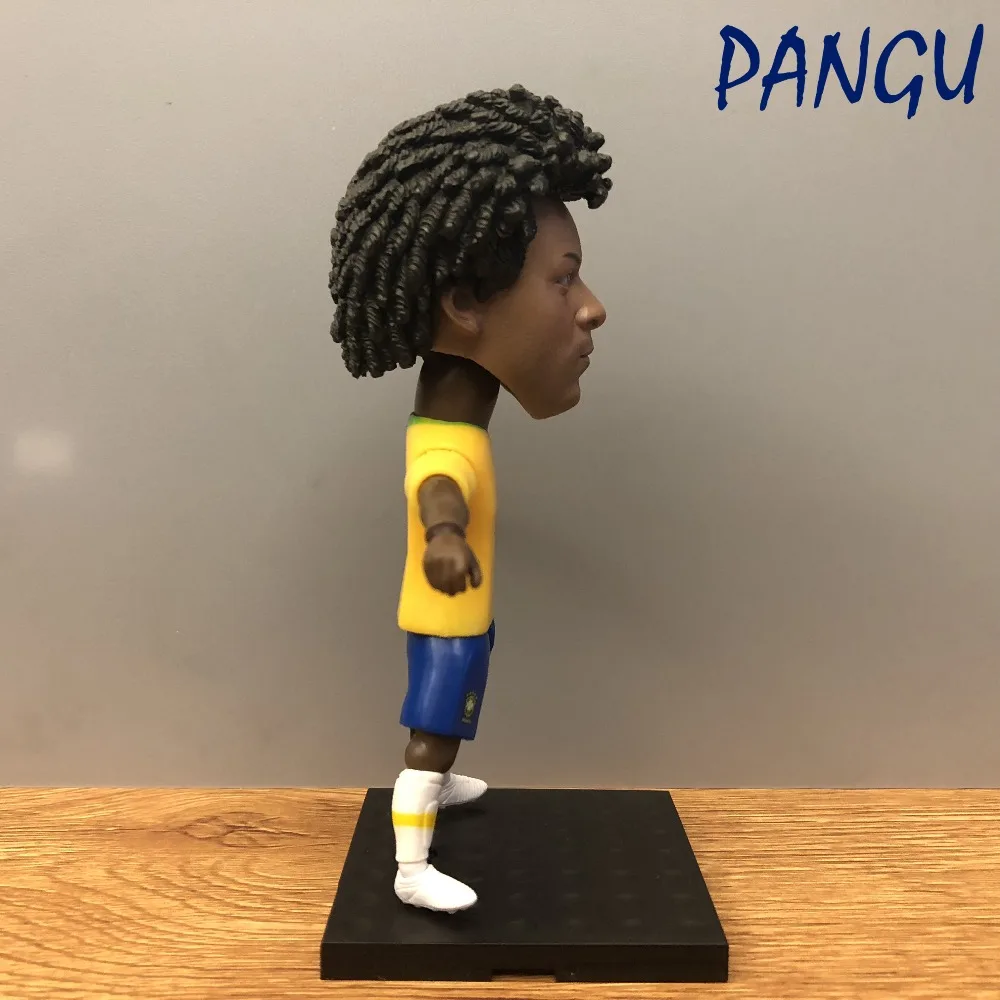 Soccerwe dolls figurine Sports stars MARCELO #12 BRAZIL delicate Movable joints resin model toy action figure collectible gift