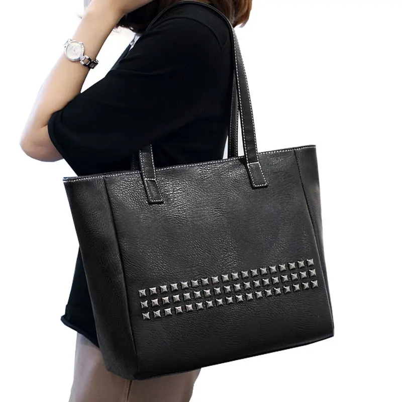 

TRISJEM Causal Women Shoulder Bags Large Capaticy Rivet Luxury Handbags Women Bags Designer Brand Famous Bag 2018 Bolsa Feminina