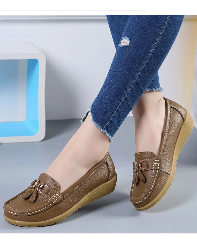 Fashion Shoes Women Genuine Leather Shoes Woman Fashion Casual Wedge Loafers Shoes Slip-on Round Toe Shoe For Women Mocasin