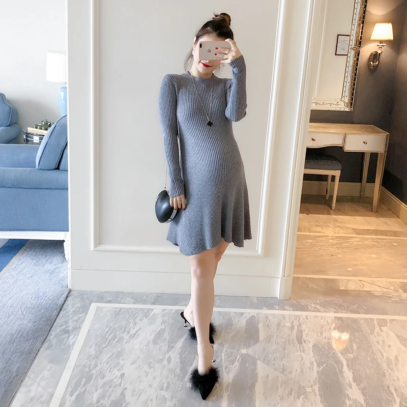 

Maggie's Walker Pregnant Women Dress Long Thin 2017 New Maternity Dress A Style Solid Color Knitted Dress for Pregnant Women
