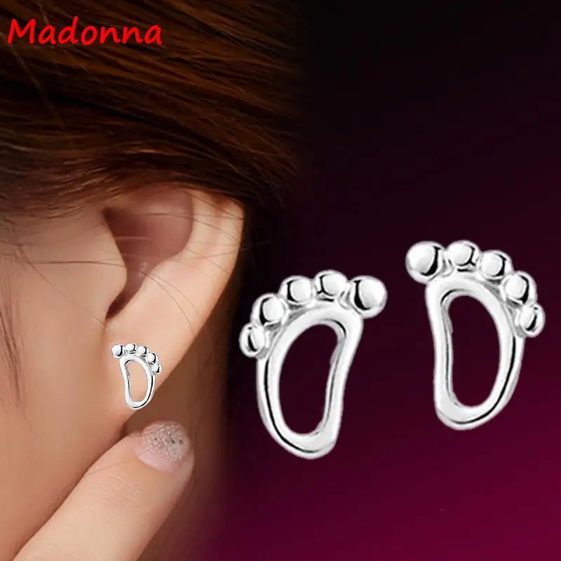 

Fashionable Style Silver Plated Stud Earrings Small Barefoot Traces Footprints Girl Women Ear Jewelry Wholesale Pendientes