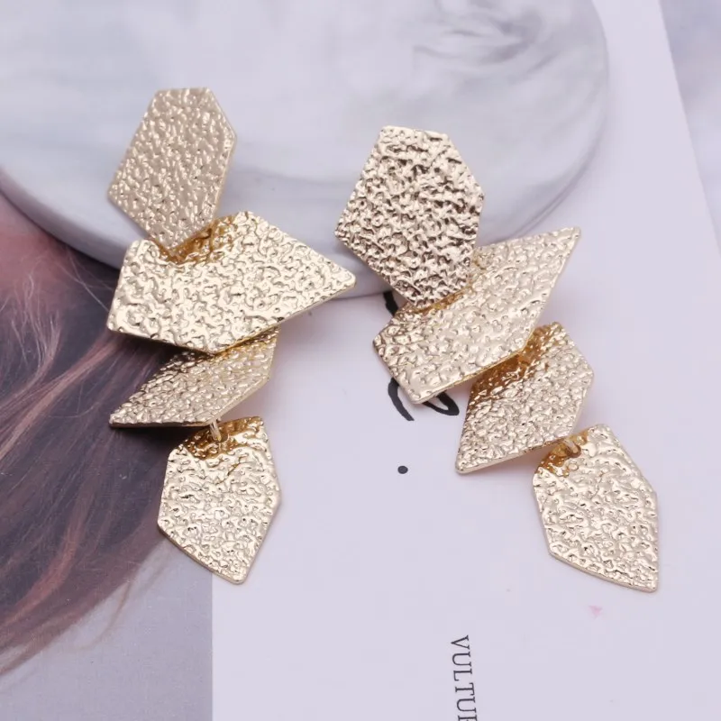 

New Vintage Geometric Metal Leaf Drop Earring Irragular Broken Stone Shape Earring Jewelry Party Statement Brincos Orecchini