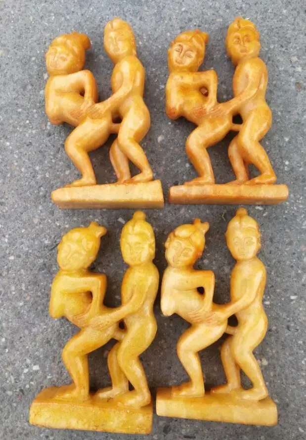 

1pcs Chinese Shoushan Stone Natural Jade Carved Lovers Men And Women Small Statue