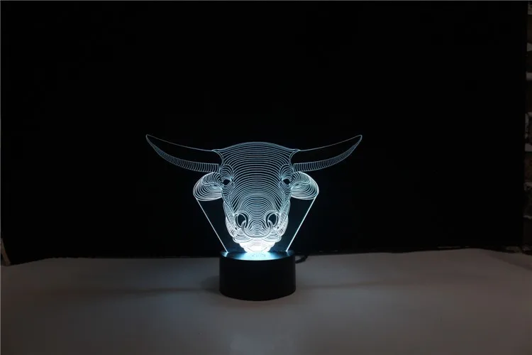 Yjm-2838 акриловой панелью материалы 3D эффект illusional свет настольная лампа с bull Форма Дизайн для маленьких Спальня