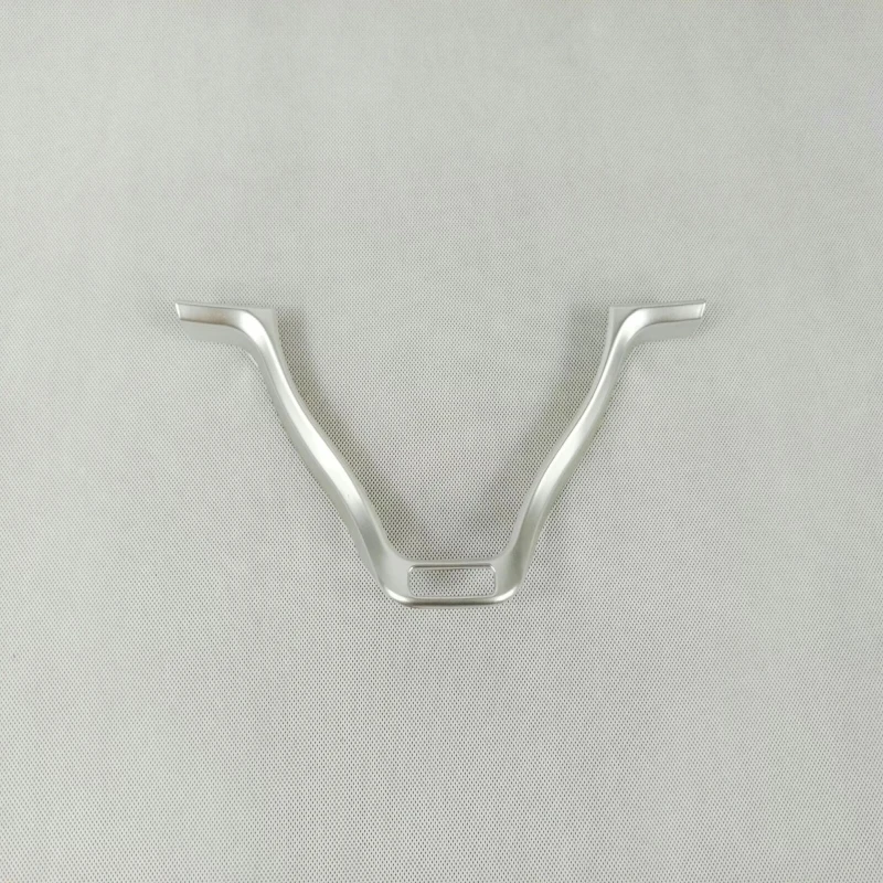 U(4)