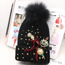 Зима Теплая Лисий Мех Pom Poms Вязаная Шапка Шапочки Для женщины Очарование Барокко Полный Звезда Хрустальная Корона Cap Бантом Головные Уборы Подарок