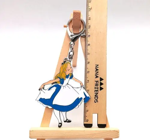 

New 1 pcs Cartoon Alice in Wonderland princess Keychain Jewelry Accessories Key Chains Pendant Gifts Favors R6