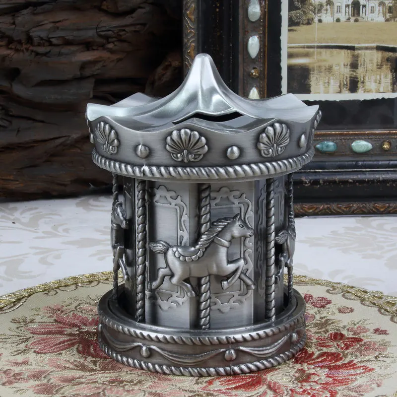 

2 Sizes Merry-go-round Design Carrousel Vintage Home Decor Baby Kids Gift Coins Bank Metal Money Box Desktop Ornaments