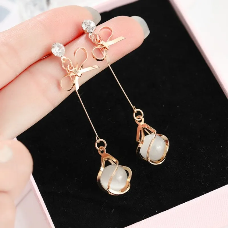 

opal earrings long series in the new French eardrop web celebrity temperament show thin earrings for a round face