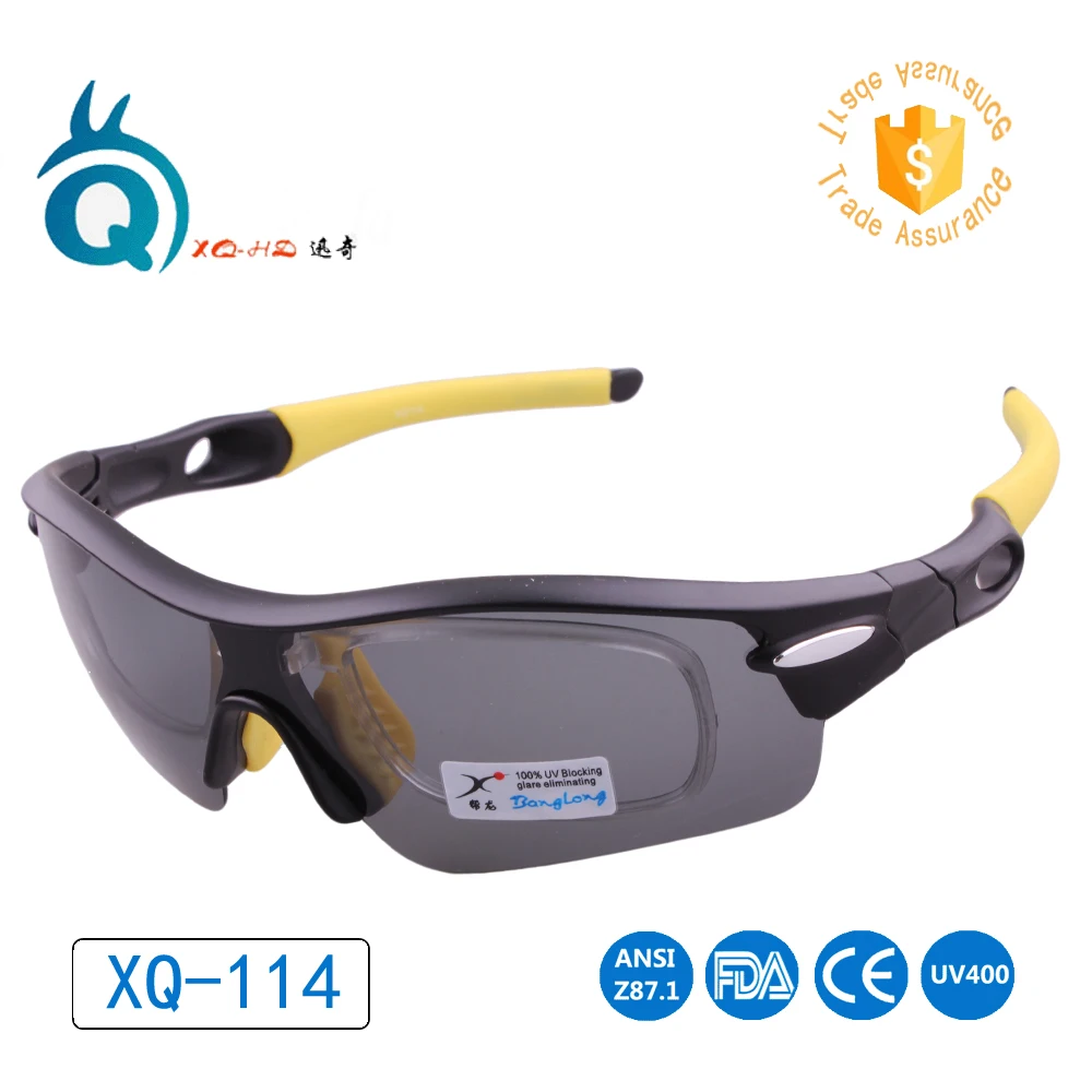 

Free Shipping Outdoor Cycling Unisex Sport Sunglasses Polarized Running Sport Eyewear UV400 lens Fishing goggles With Four Lens