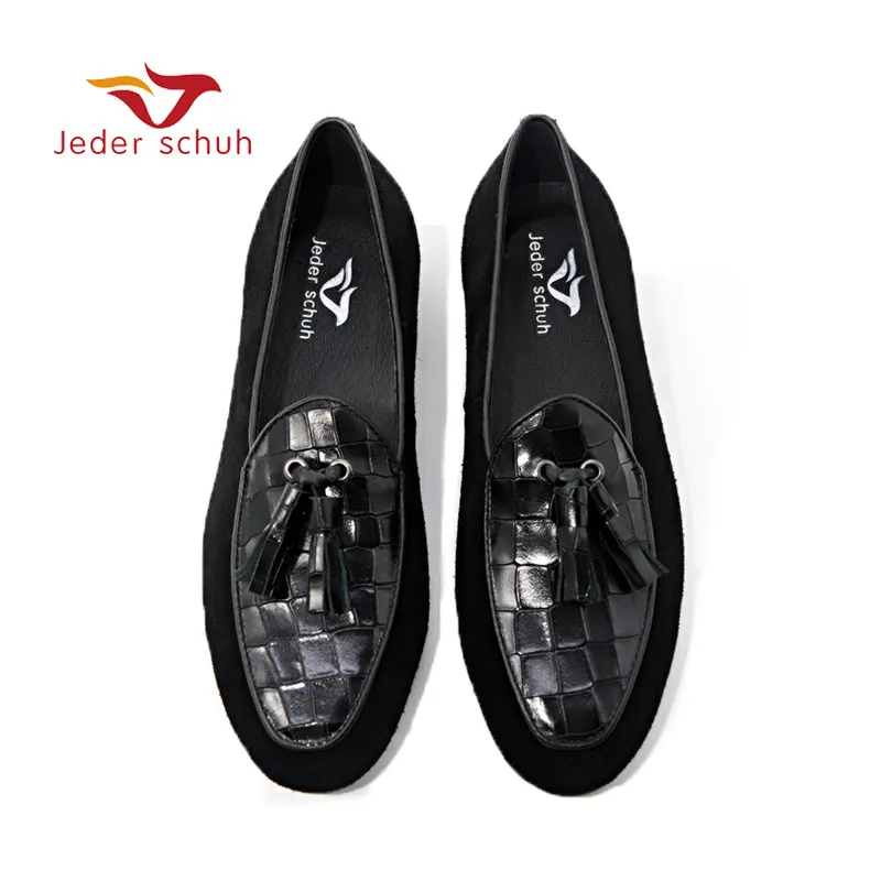 Men loafers Stitching leather leather loafer Tassels Design collocation wedding and party shoes Men loafers Stitching leather leather loafer Tassels Design collocation wedding and party shoes
