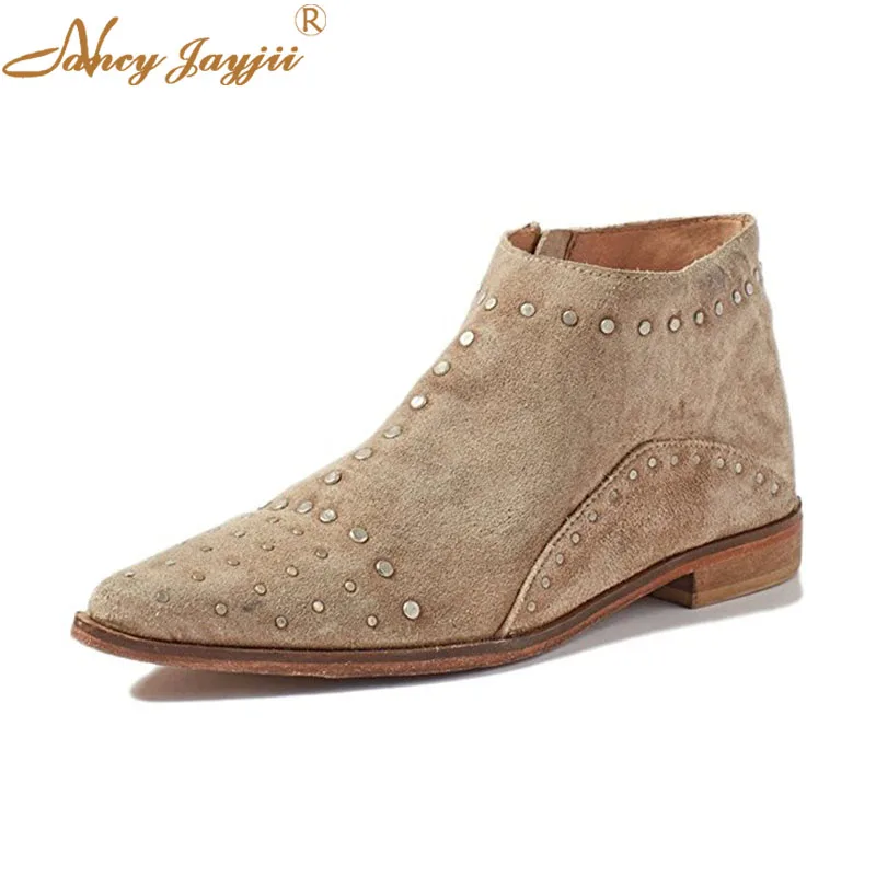 chukka boots with zipper