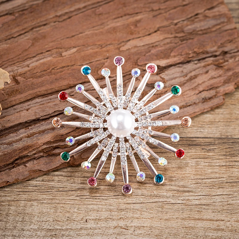 TDQUEEN Women Large Crystal Flower Brooches Round Pearl Rhinestone Flower Wedding Brooch Pins Fashion Jewelry Accessories (2)