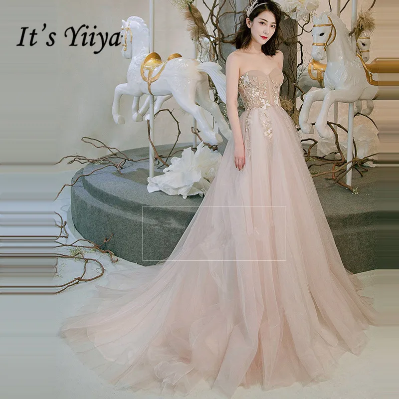 

It's YiiYa Wedding Dress Champagne Strapless Zipper Appliques Long Bridal Dresses Travel Photo Theme Wedding Gowns G060