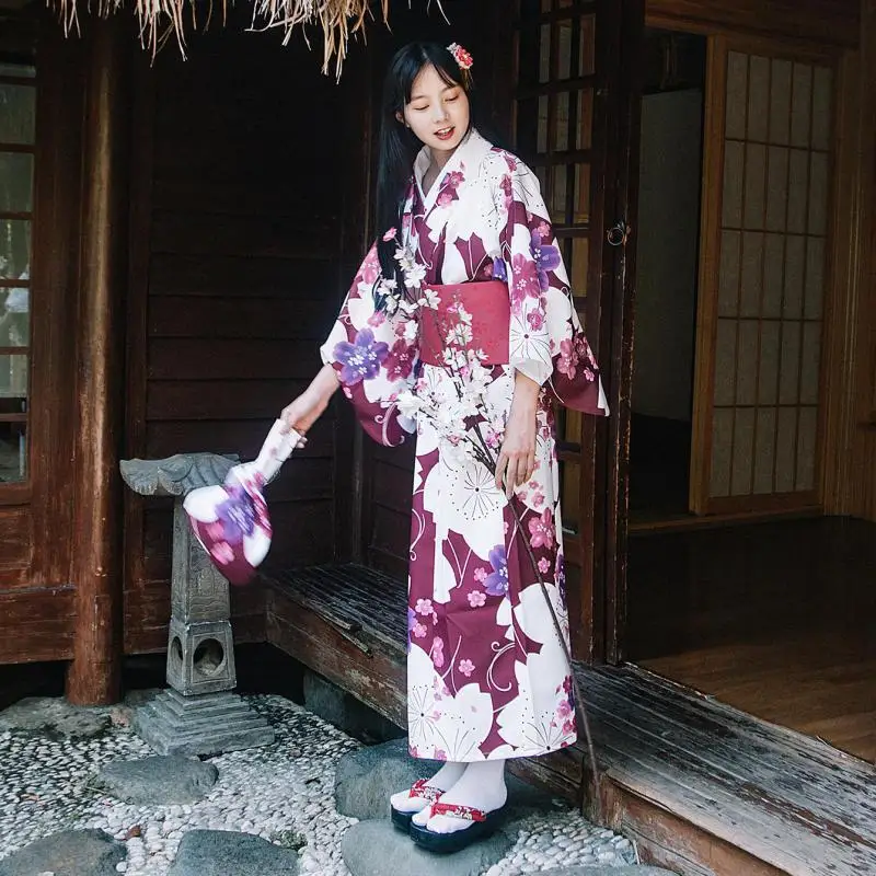 

2019 Print Formal Women Long Robe Gowns Traditional Japanese Kimonos Vintage Geisha Kimono Yukata Obi Cardigan Haori Clothing