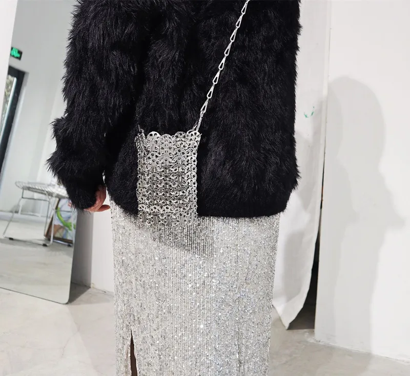 Luxury Designer Women Bags Pure Metal Sequins Chain Woven Bag Hollow Evening Bags Clutch Female Travel Holiday Shoulder Bag