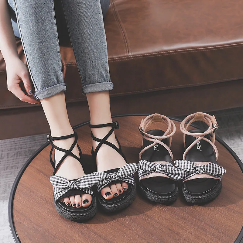 Women Shoes 2019 New Sandals Sports Women Sneakers Flat Soft Sweet Nonslip Wear-resistant Running Shoes Women Platform Shoes