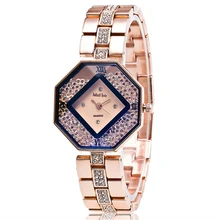 MEIBO Marque De Mode De Luxe alliage Montre Femmes Strass Montres À Quartz Horloge Femelle 1988 blanc