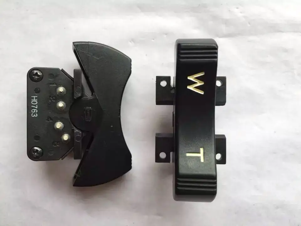 

New TW HO763 ship type rocker potentiometer 4 wiring feet Left and right self-reset 5K
