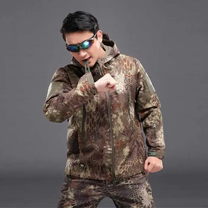 Men Waterproof Windproof Military Camouflage Softshell Tactical Jacket Outdoor Sport Hiking Keep Warm Coat Hooded Army Clothing