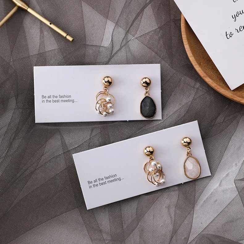 

Fashion Asymmetric Round Pearl Crystal Drop Earrings for Women Simple Irregular Circle Temperament Pendant Earrings Female Gifts
