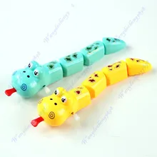 Для детей детские смешные Пластик Змея Shaped Заводной ветер вечерние игрушка подарок для ребенка