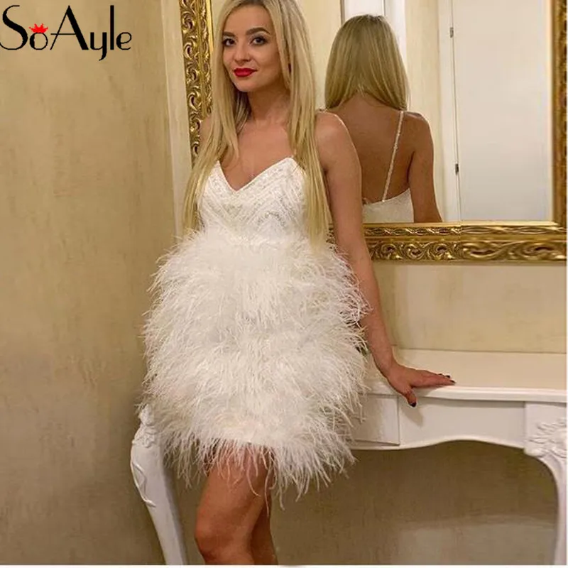 

SoAyle 2019 Sweetheart Cocktail Dresses for Women Feathers Spaghetti Straps Sequin Backless Mini Short Dresses Party Gowns