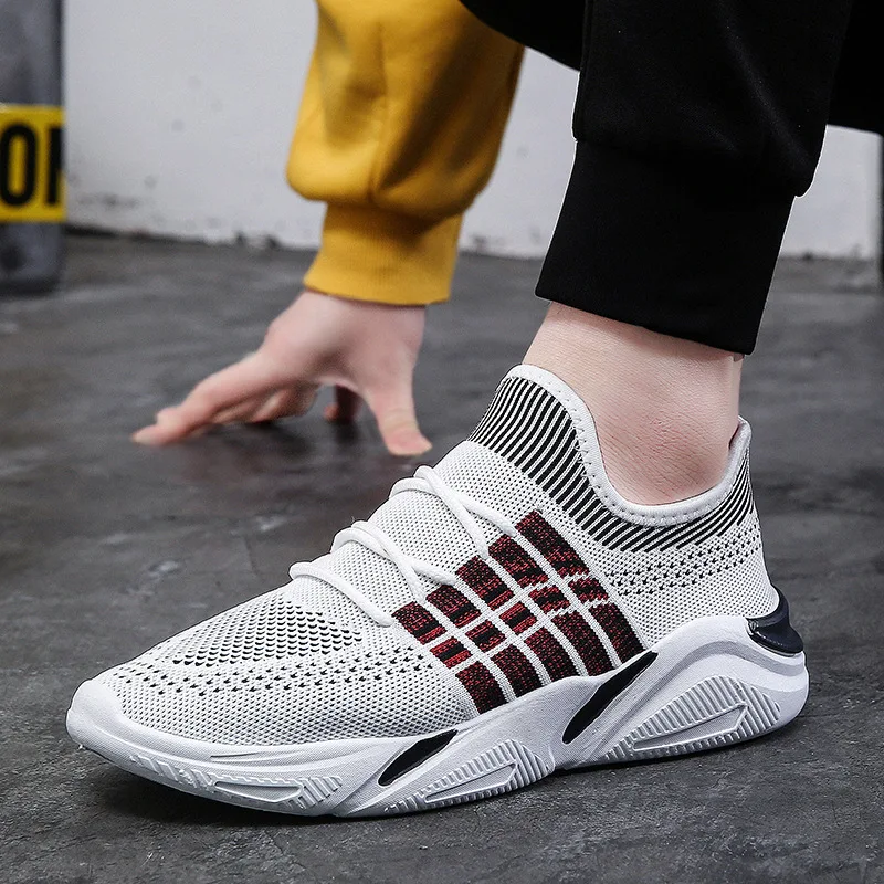 2019 Fashion Men Shoes Casual Weaving Fly Mesh Breathable Light Soft Black Slipon Mens Shoes Male Trainers Sneakers