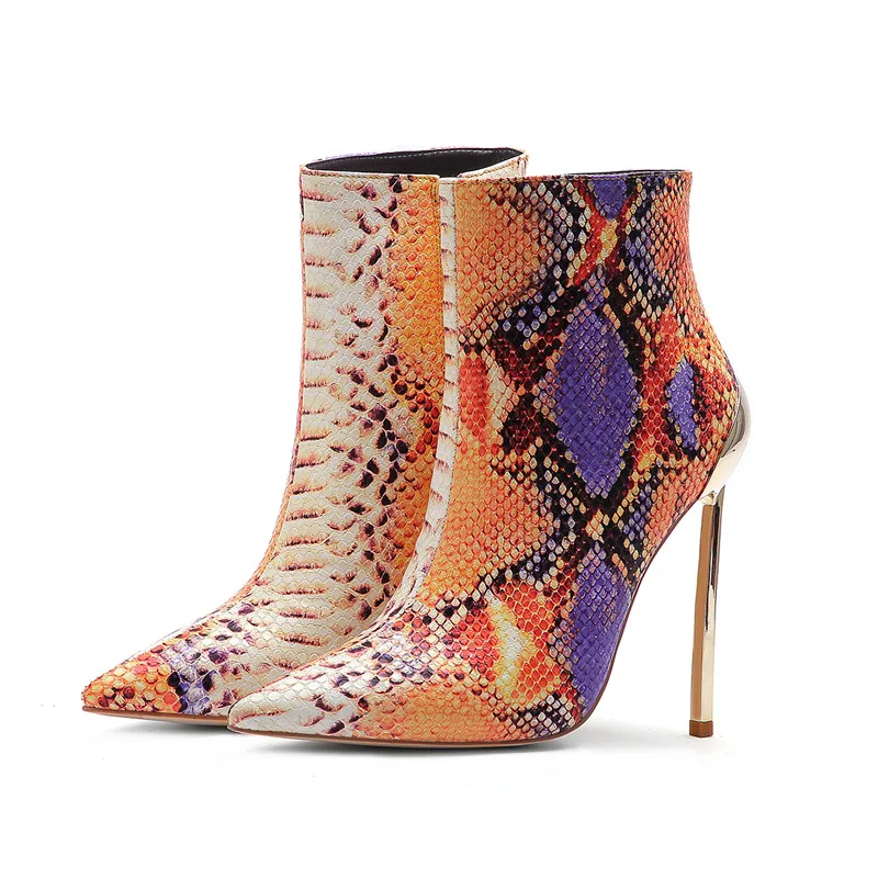 KEAIQIANJIN Autumn Snakeskin Women's Ankle Boots Woman High Heels Shoes Metal Decoration Martin Boots Snakeskin Chelsea Boots KEAIQIANJIN Autumn Snakeskin Women's Ankle Boots Woman High Heels Shoes Metal Decoration Martin Boots Snakeskin Chelsea Boots