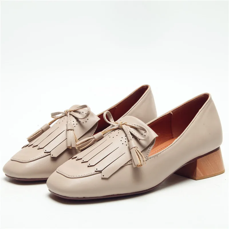 

2019 Brand Low Heel Shoes Woman Casual Tassel Bow Pointed Toe Black Oxford Shoes for Women Loafers Slip on Shoes for Women
