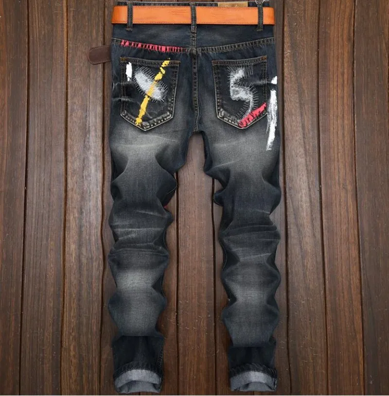 Высокое качество Мужские джинсы Рваные красочные печатных Демин брюки для девочек Slim Fit прямые повседневное классический хип хоп мотобрюки