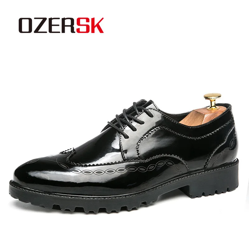 

OZERSK Brand 2019 Fashion Bullock Carved Oxford Shoes High Quality Breathable Patent Leather Dress Shoes Lace-up Men Shoes
