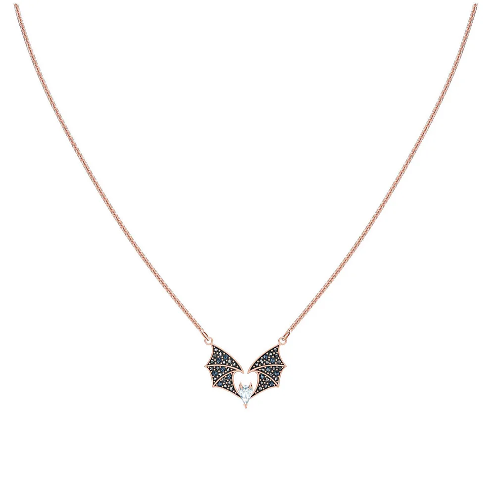 

SWA [New] MINA BEAR PROSPERITY Exquisite Black Phantom Little Devil Bat Pendant Necklace Female 5491564 Best Gift for Girlfriend
