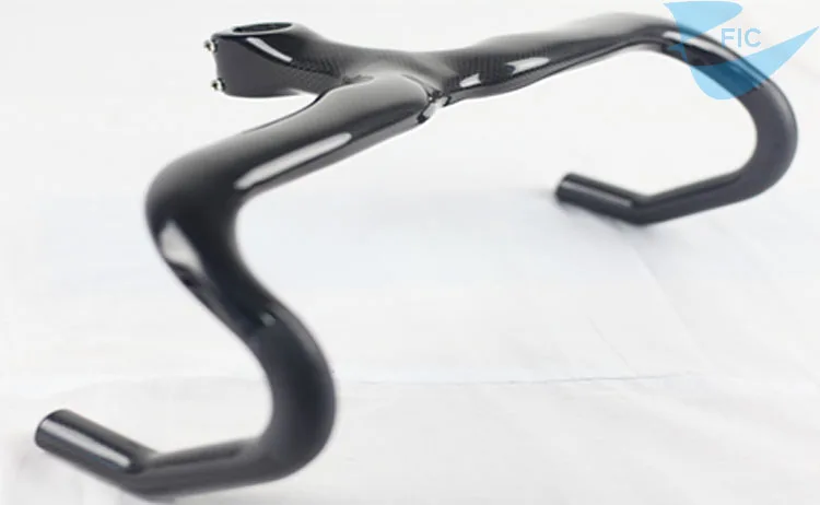 

FIC road handlebar clamp 31.8mm 420mm length carbon bent bar