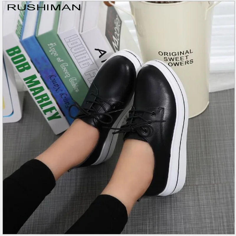 

2018 Spring Autumn Women Flat Shoes Solid Colors Breathable Women Genuine Leather sneakers Thick Bottom Women Casual Shoes