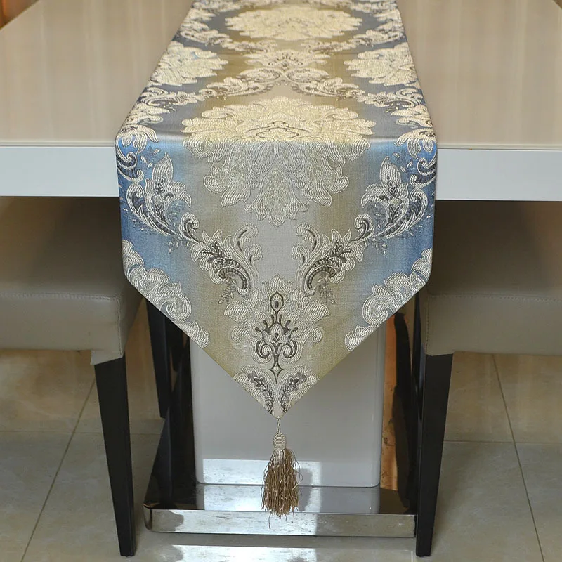 

European luxury embroidered table flag Velvet fabric Table Runner Tablecloth Embroidered Table Runners Table Flag Dinner Mats