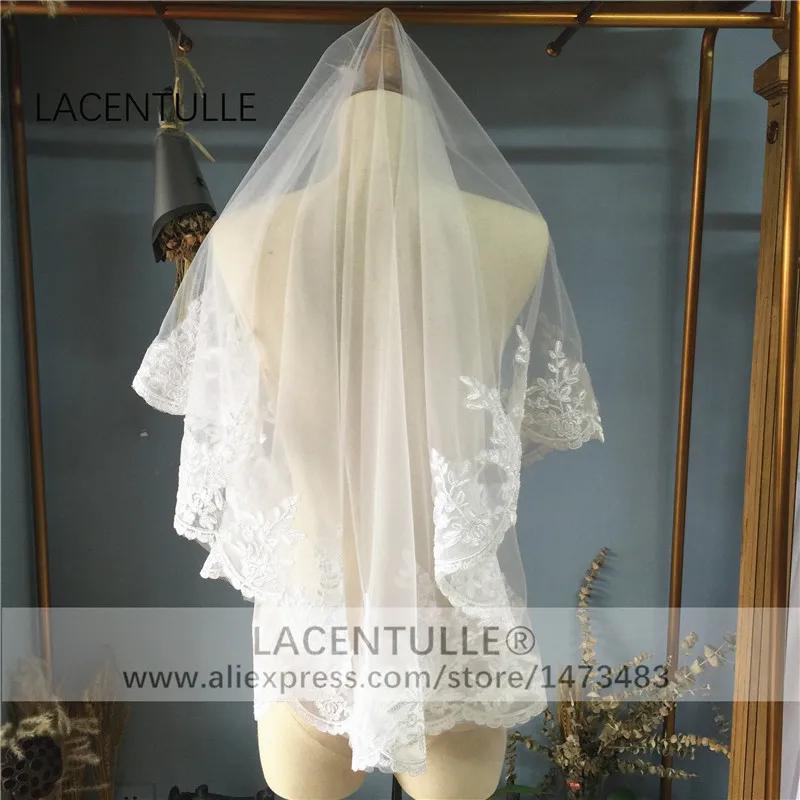 ivory 2 tiers elbow length wedding bridal veil with scapploed appliques edge (4)