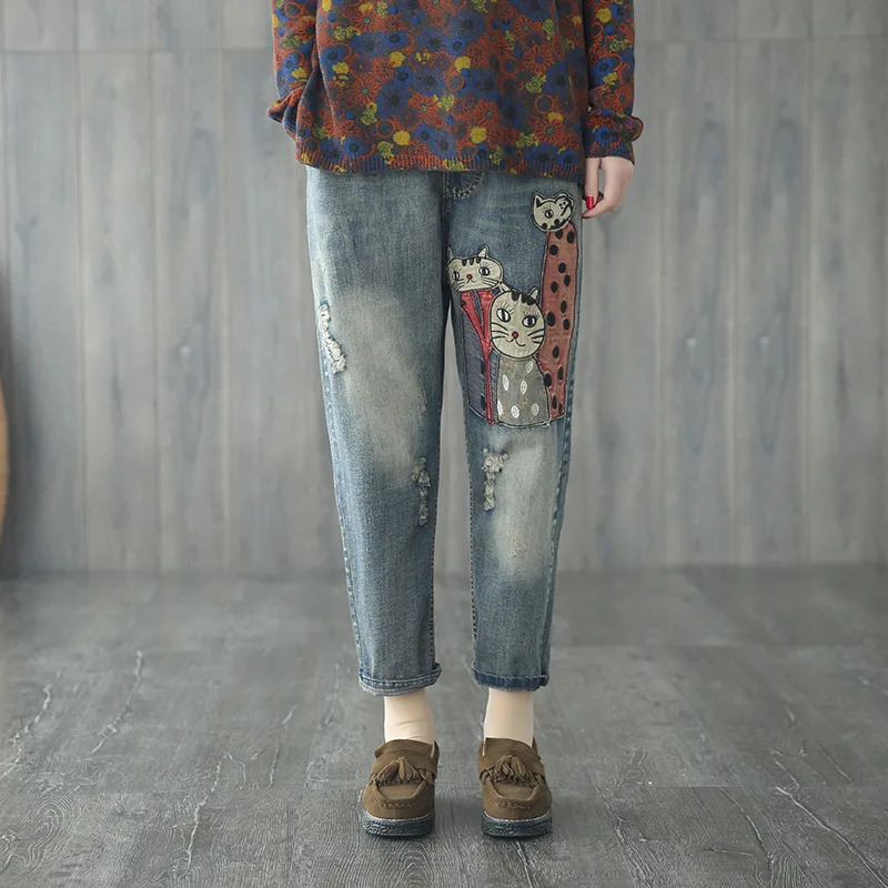 Plus Size Ladies Loose Embroidered Cute Cat Jeans Woman 2019 Summer Female Boyfriend Jeans for Women Clothes Denim Pants Jeans