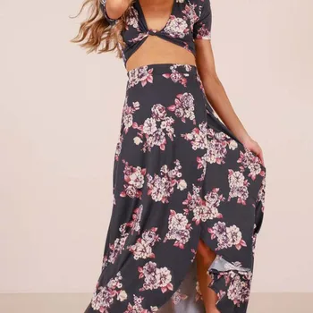 

2019 New Spring Long Dress Floral Print Boho Beach Dress Tunic Maxi Wrap Dress Women Short Sleeve V-neck Dress 5ZC0129