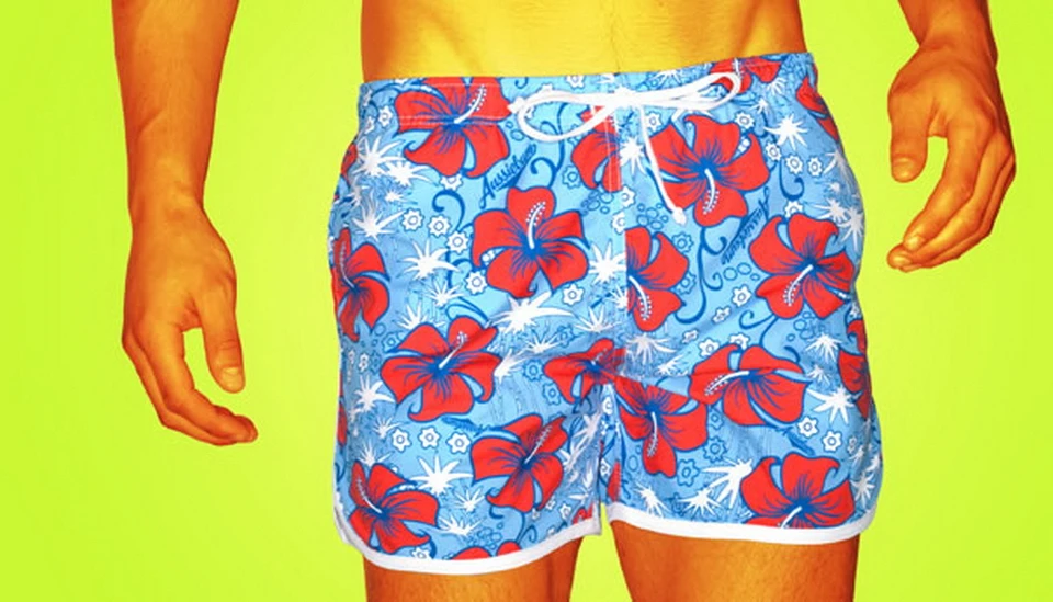 Os 2017 homens shorts da praia de