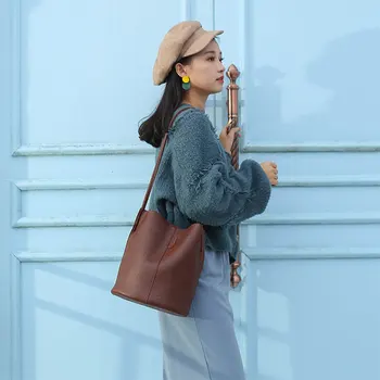 

Tonny Kizz vintage shoulder bags for women 2020 new distressed crossbody bag large capacity simple bucket leather messenger bag
